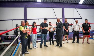 Homenaje a Saúl Hernández,  impulsor de box en Morelos