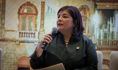 Realizó Meggie Salgado Foro de oportunidades