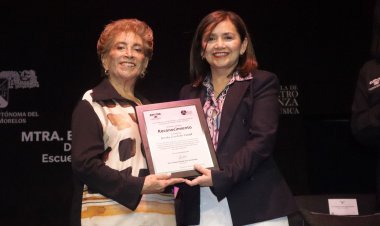 Reconoce UAEM a Bertha Garduño  con un homenaje por su trayectoria