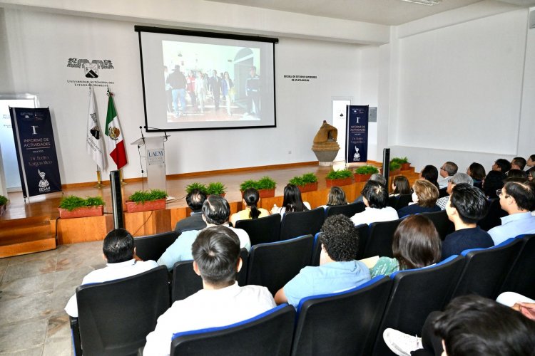 Hubo primer informe de la Escuela de Estudios Superiores de Atlatlahucan