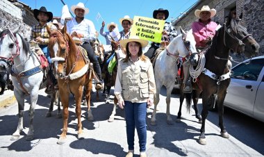 Llegaron las Caravanas del Pueblo a Tepalcingo