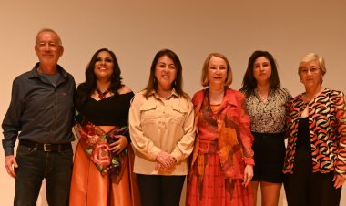 Participó Margarita González en el homenaje a Heberto Castillo