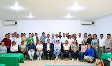 Crece capacidad en mejora  regulatoria de los municipios