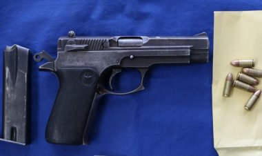 Cayó en el centro capitalino  con arma ilegal y cartuchos