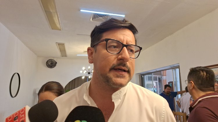 Postergan cada vez más la entrega pendiente de placas