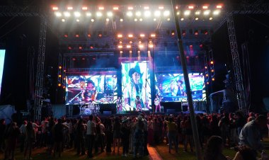 Emiliano Zapata celebra a las madres con gran concierto