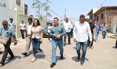 Tocó a la colonia Cuauhtémoc Cárdenas el beneficio de "De la mano de tu presidente"
