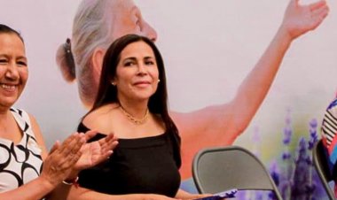 Dieron reconocimiento a  20 mujeres excepcionales