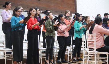 Gran concierto de la Orquesta de Cámara  y del Coro de la Sinfónica de Minería
