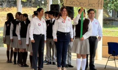 Primer encuentro por tecnologías  entre las secundarias de la entidad