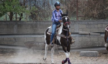 Primera representación de Morelos  en rodeo en la Olimpiada Nacional
