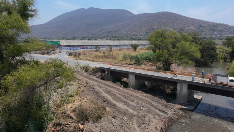 Listas, vías alternas ante la  demolición del puente Jojutla