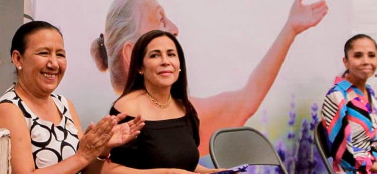 Dieron reconocimiento a 20 mujeres excepcionales