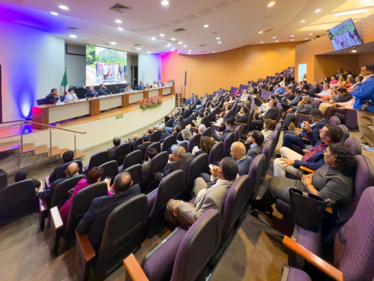 En un mes aquí, la convención  nacional de Canacintra 2025