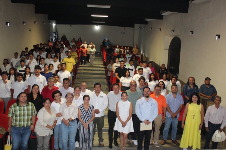 Presentó el CIB la exposición  Seres de mi Tierra en Miacatlán