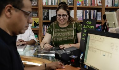 Se reabrió la librería Educal en Jrdn. Borda