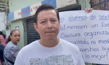 Culpan a directora por la falta de un profesor