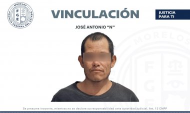 Este par fue sorprendido con  droga y un arma prohibidas