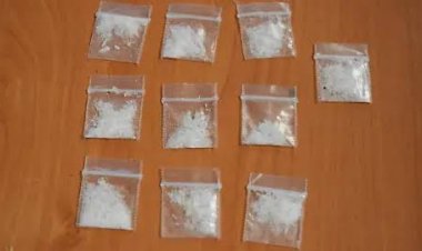Este par, sorprendido con dosis  de cristal, vinculado a proceso