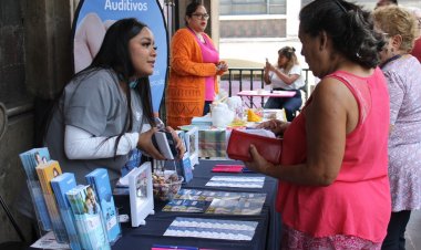 Acerca gobierno estatal opciones  educativas durante feria escolar