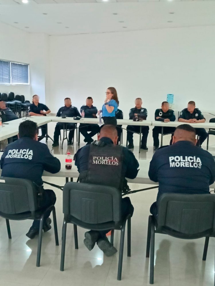 Capacitan a policías de municipios sobre  derechos humanos e igualdad de género