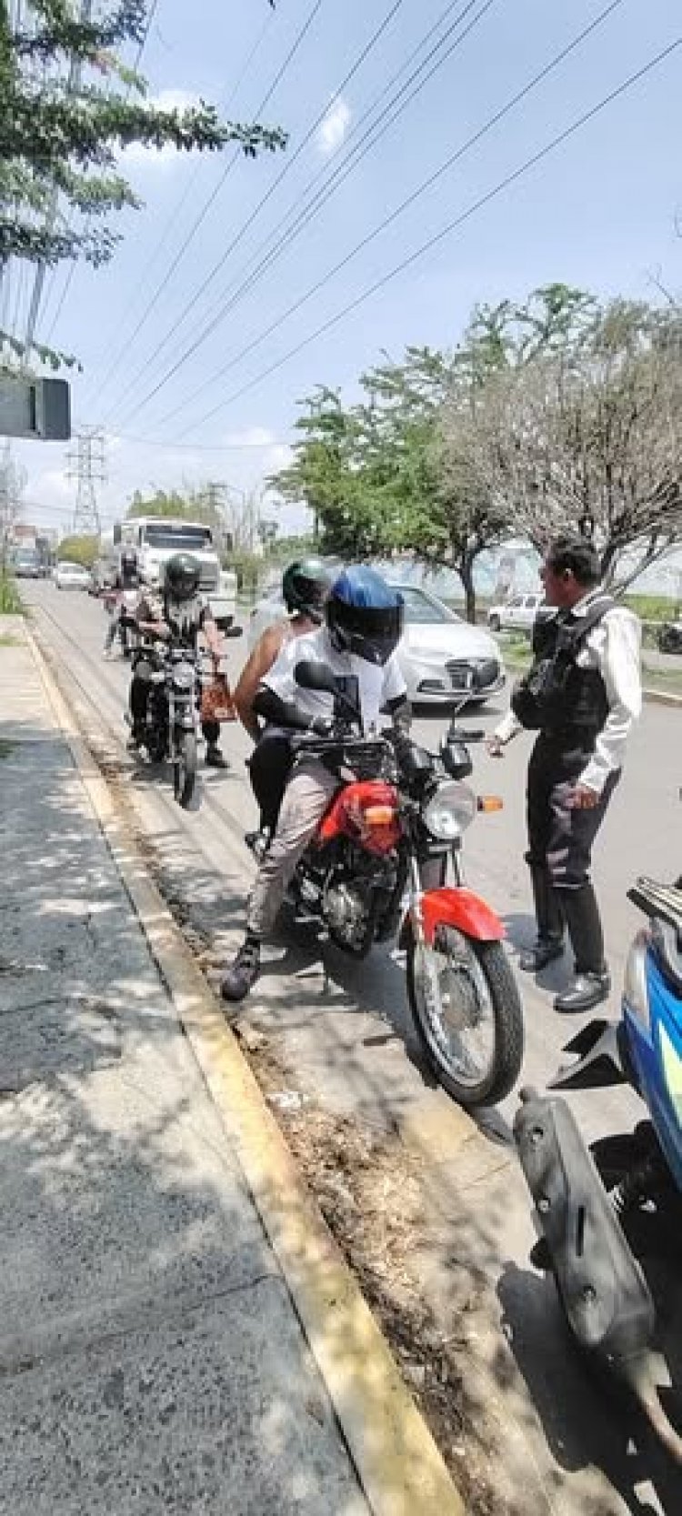 Frente a tantos delitos en motos,  en Cuernavaca aplicaron revisión