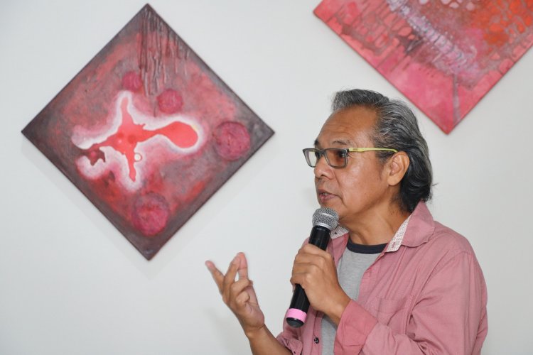 "Pintura y Resistencia", exposición  de Ívico Ángel en la capital estatal