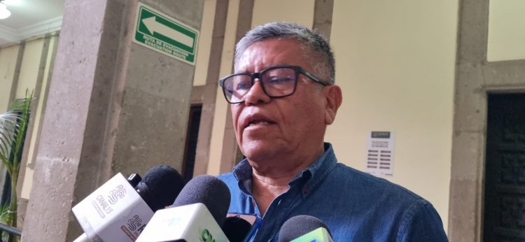 Ahora van en contra de taxis que son colectivos