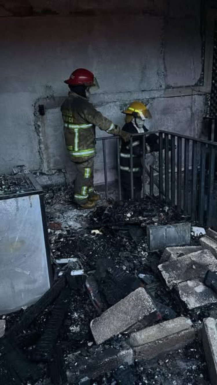 Incendio consumió domicilio en Col. Carolina de la capital