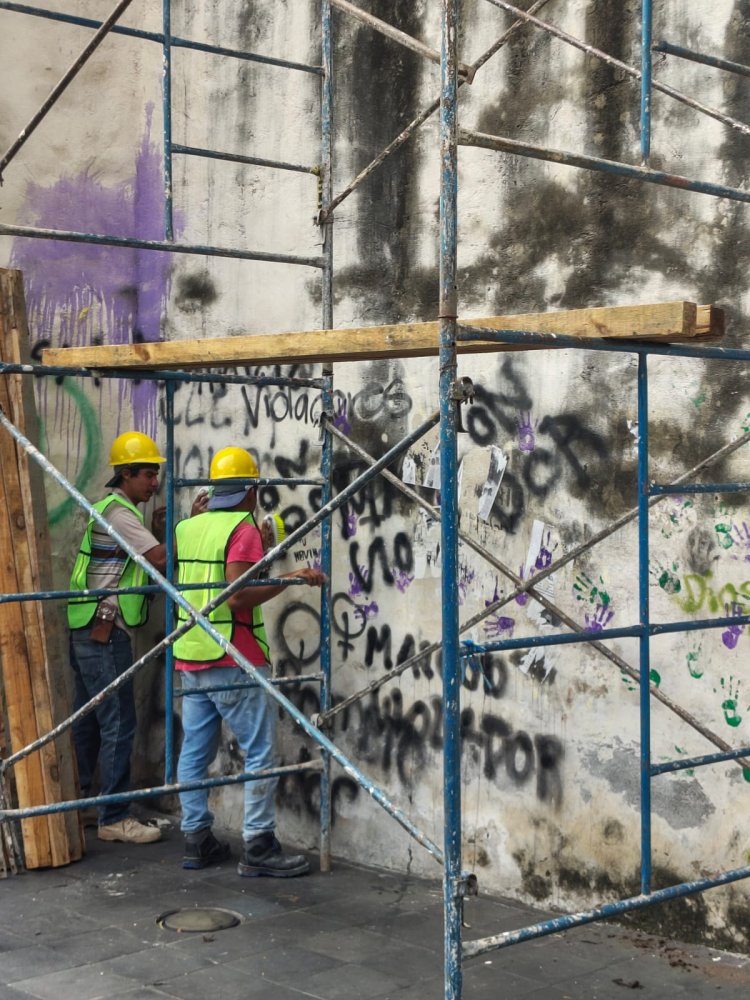 Rehabilita el Ejecutivo barda en la Catedral
