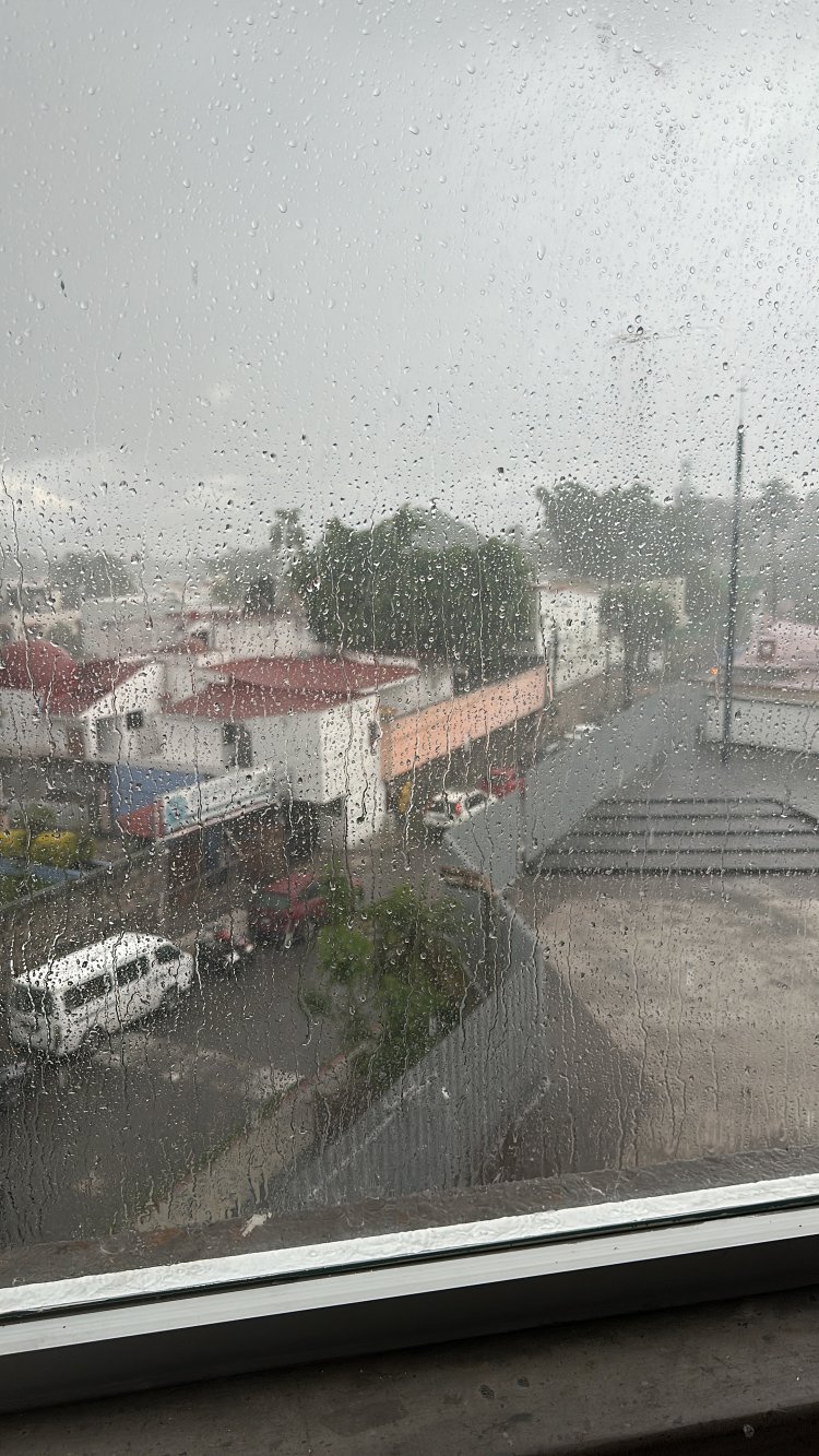 Pérdidas económicas en comercios por las lluvias