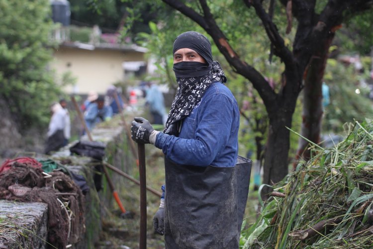 Atiende Jiutepec focos rojos para  hacer frente al temporal de lluvias