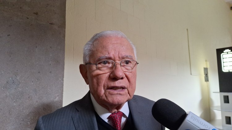 Ejecutivo respeta a Congreso en retiro para magistrados