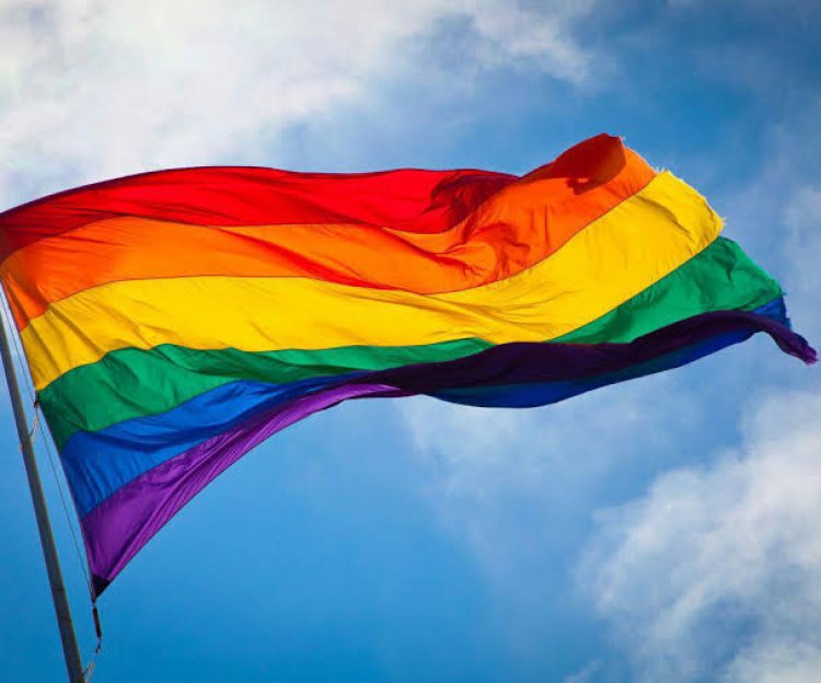 Trabajo contra discriminación  de la comunidad LGBTTTIQ+