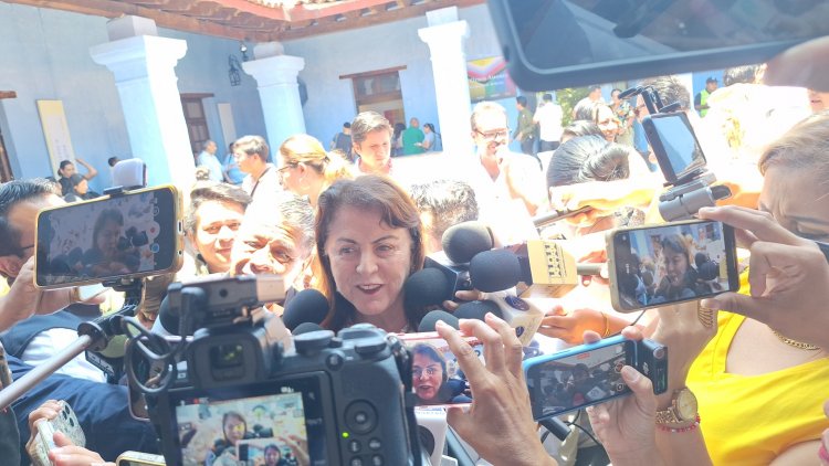 Gobernadora, a favor de tener 30 diputados