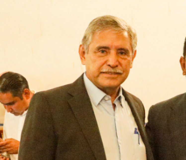 Desaparecer Inst. de la Mujer merece análisis: Urióstegui