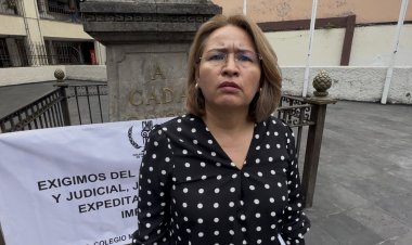 Protestaron abogados; no avanzan sus casos