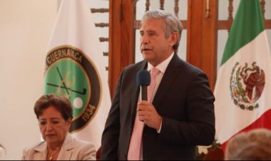 Alcalde José Luis Urióstegui hace un llamado por la paz