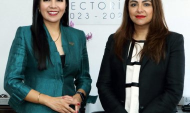 Integra Radio UAEM mesa directiva de la RED México