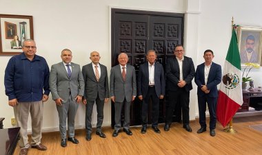 Hubo mesa de trabajo por  la modernización notarial