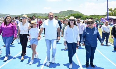 Atestiguó González Saravia apertura  de una unidad deportiva en Yautepec