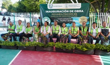 Inaugura Santos Tavarez cancha de usos múltiples en Tepetzingo