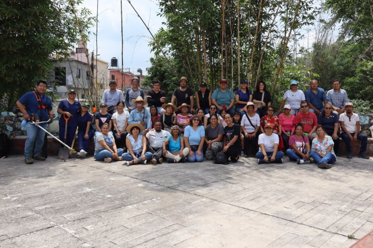Jornada comunitaria de rescate de  los espacios públicos en Cuernavaca