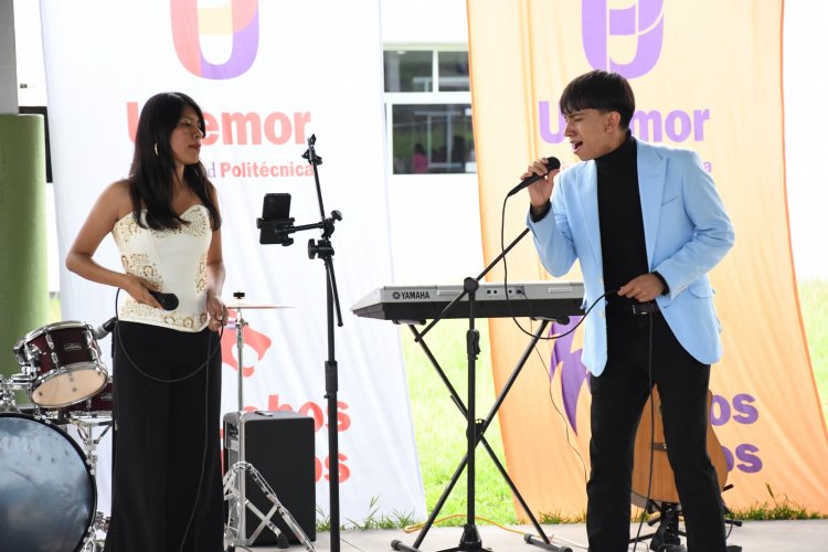 Celebró Upemor 21 años de brindar excelencia educativa