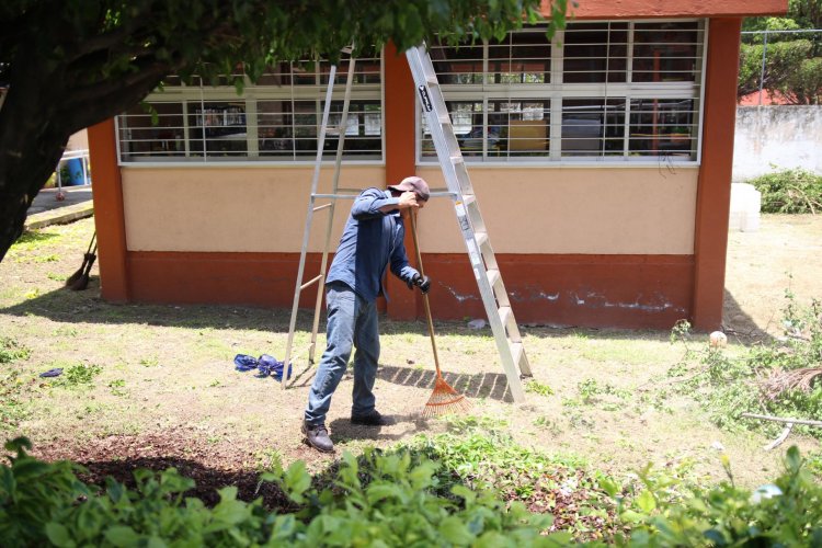 Con “Manos a la Escuela”, Jiutepec  rehabilita los planteles educativos