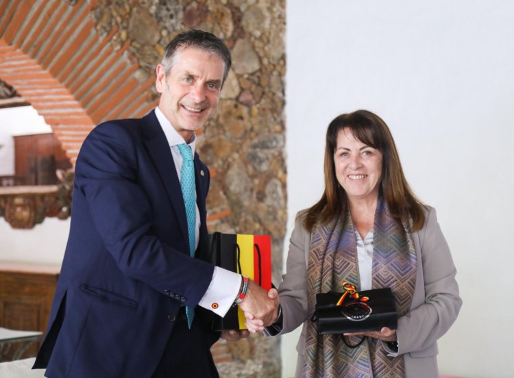 Tuvo la gobernadora reunión con el embajador de Bélgica