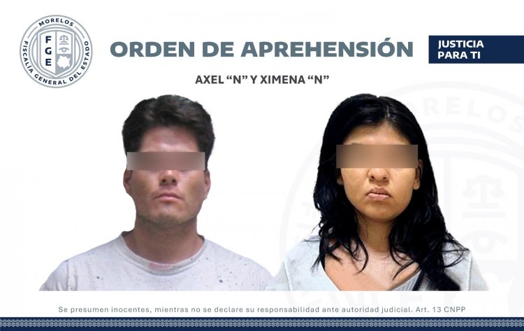 De forma violenta, esta pareja se robó un taxi de plataforma