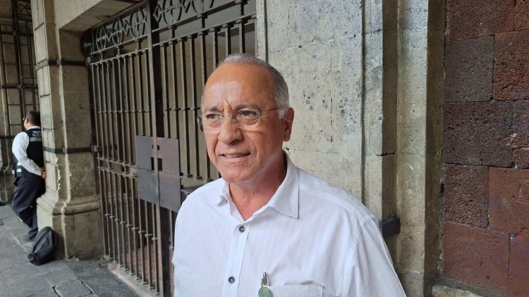 Zapata sale caro; 2mdp por mover su estatua al Zócalo