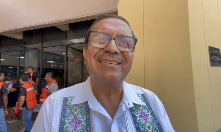 En escuela, celulares sí, pero sin usarlos IEBEM