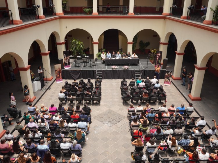 Celebró el Centro Morelense de las  Artes graduación de estudiantes